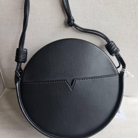 Von Holzhausen Bambu Circle Crossbody | Black - Picture 3 of 6